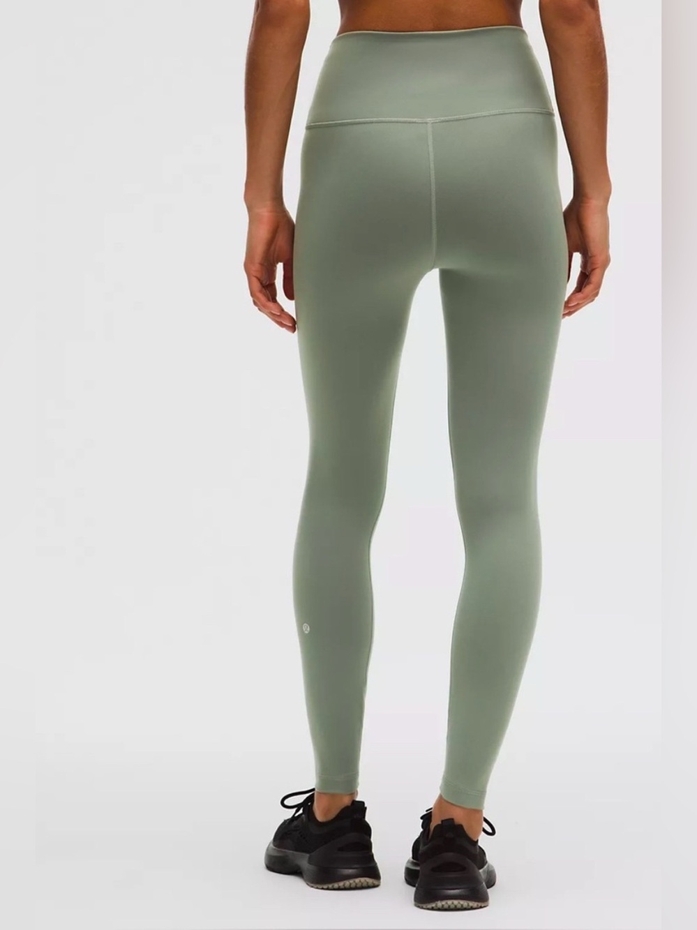 83.Lululemon Align HR Pant 25" Green